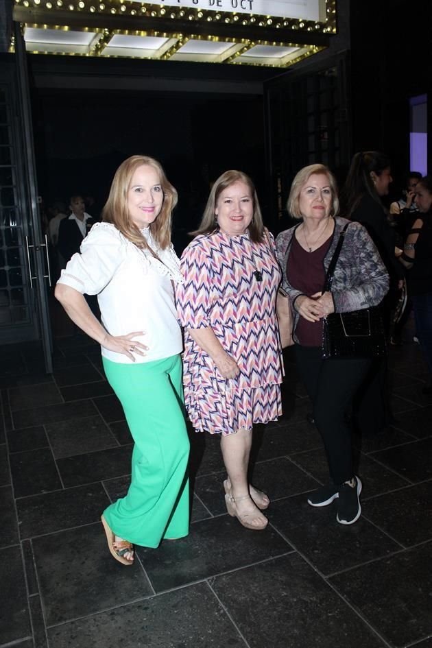 Adriana Rojas, Alma Rojas y Bertha Rojas