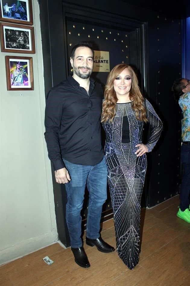 Myriam Montemayor y Frank Garza