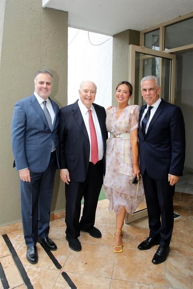 Juan Carlos Garza, Alfonso Garza, Alejandra de Aldrete y Alfonso Aldrete