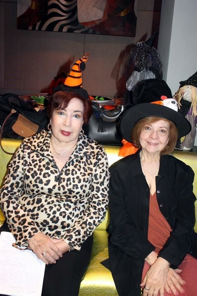 Laura Cortés y Gloria Villarreal