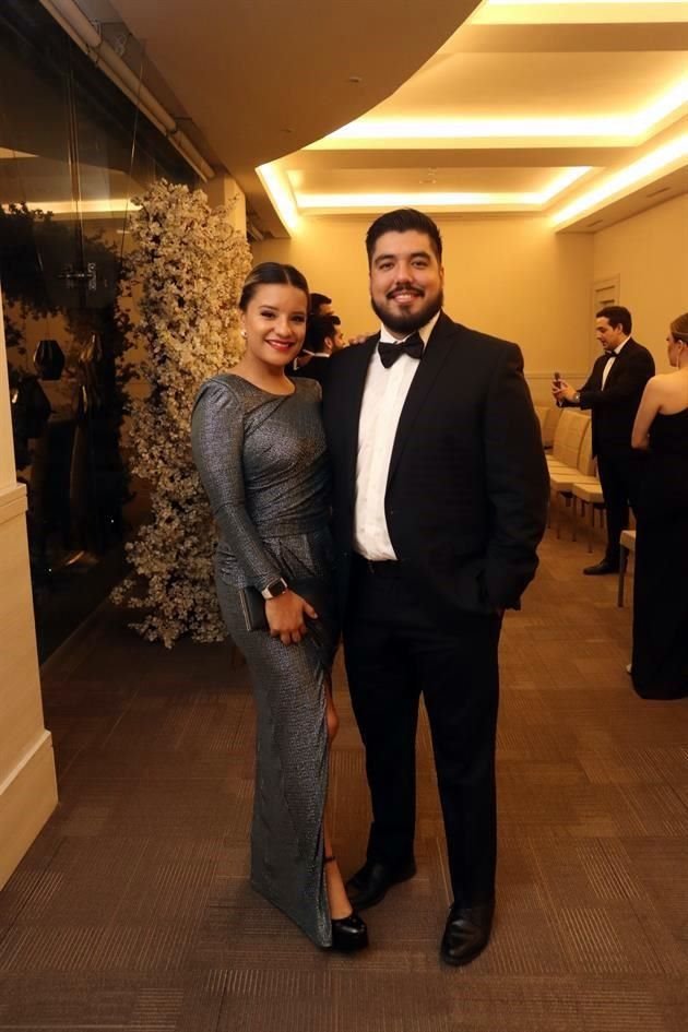 Paola Cáceres y Carlos Rodríguez