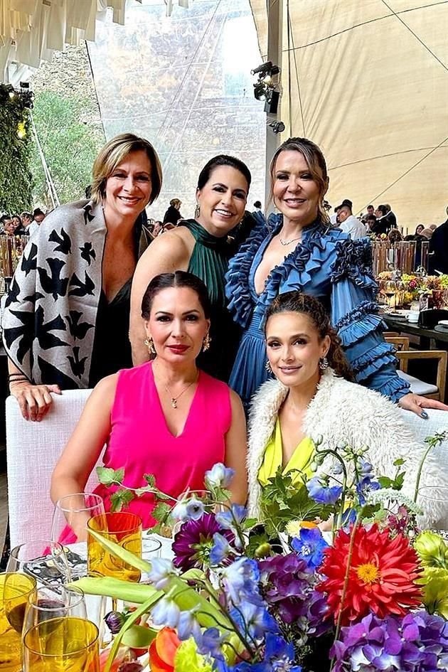 Alejandre de Sánchez, Tere Pizá, Jetzabel Alcázar, Mariana Salinas y Anayeli Díaz