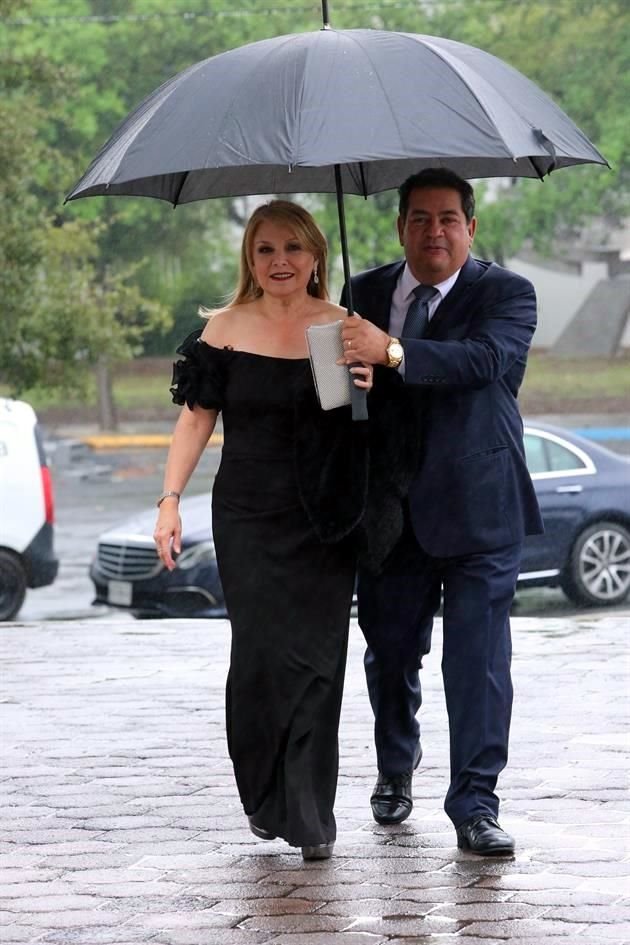 Cristina de Garza y Sergio Garza