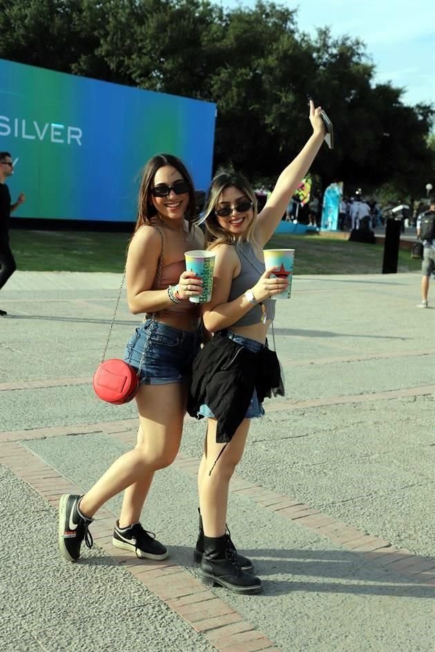 Paloma García y Nicol Jardón