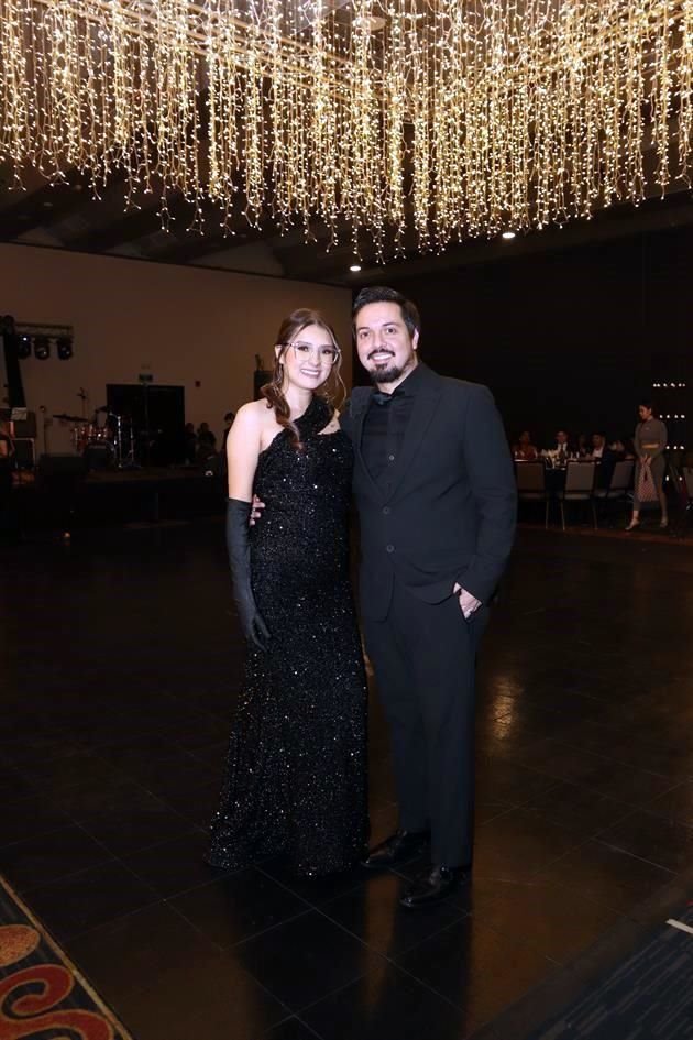 Samantha Saldívar y Juan Garza