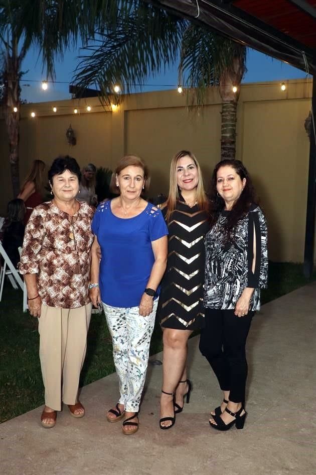 Lupita Silva, Juany Salazar, Patricia Treviño y Lucy Silva