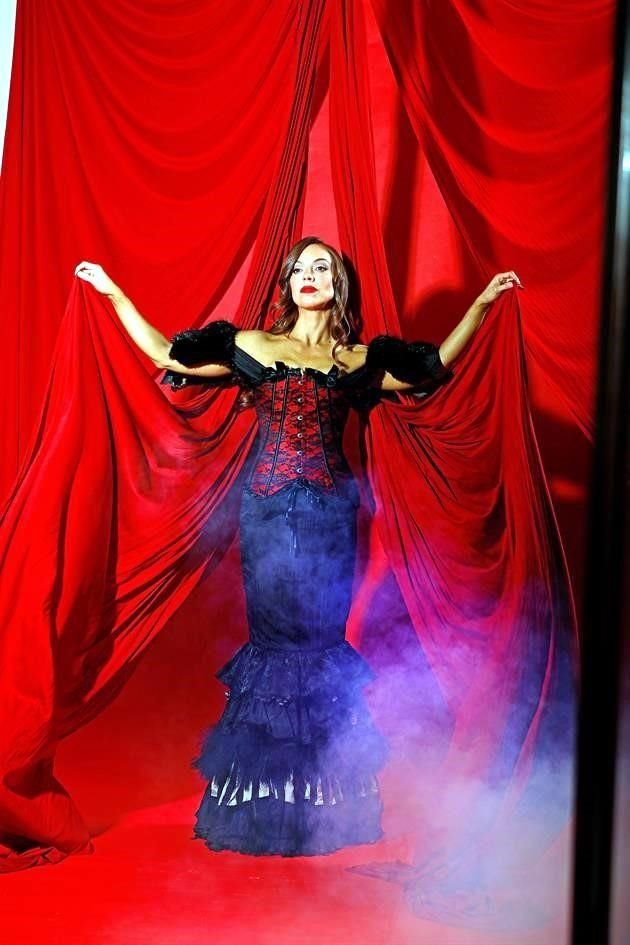 Zuleth Banda, al estilo Moulin Rouge