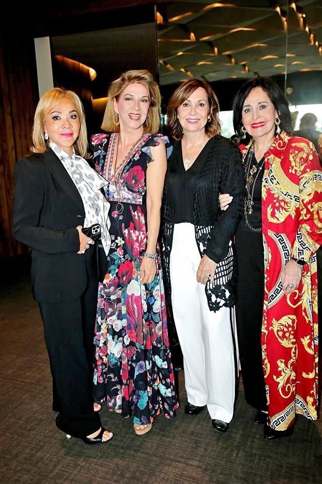 Eline Lozano, Mina Villarreal de Gustafson, Marytere Abella y Margarita Berchelmann