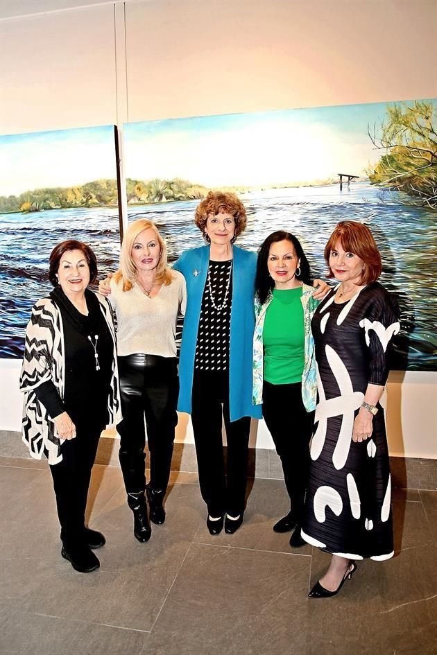 Paty Martínez, Consuelo Ibarra, Lourdes Dieck Assad, Alejandra Ibarra y Ana María Menchaca