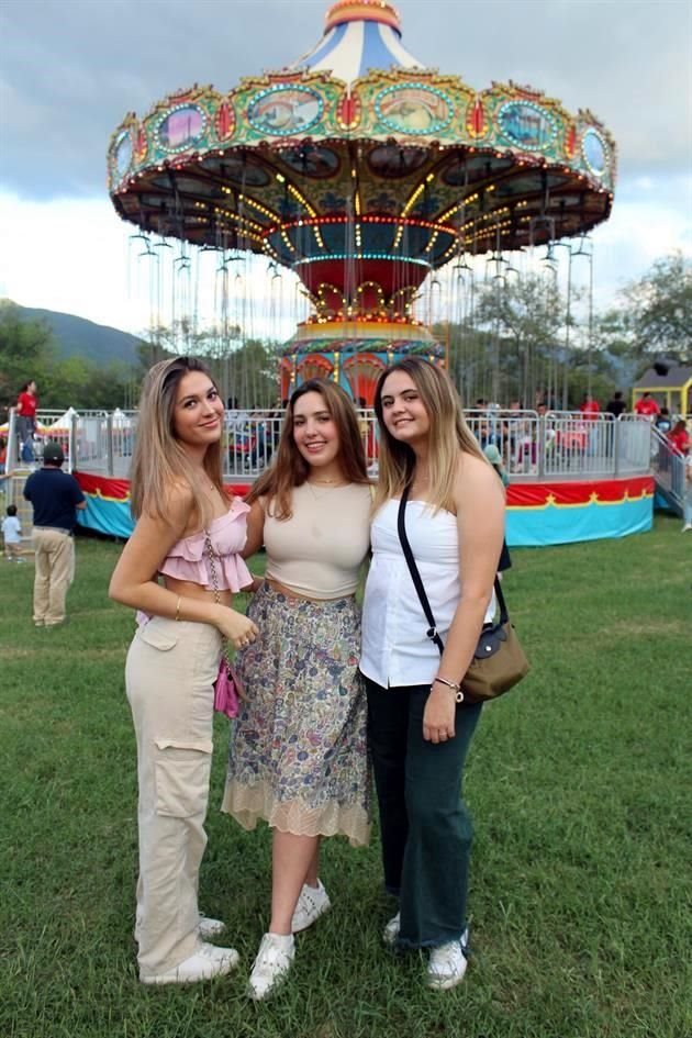 Natalia Pazos, Loreta Gutiérrez y Paola Riaño