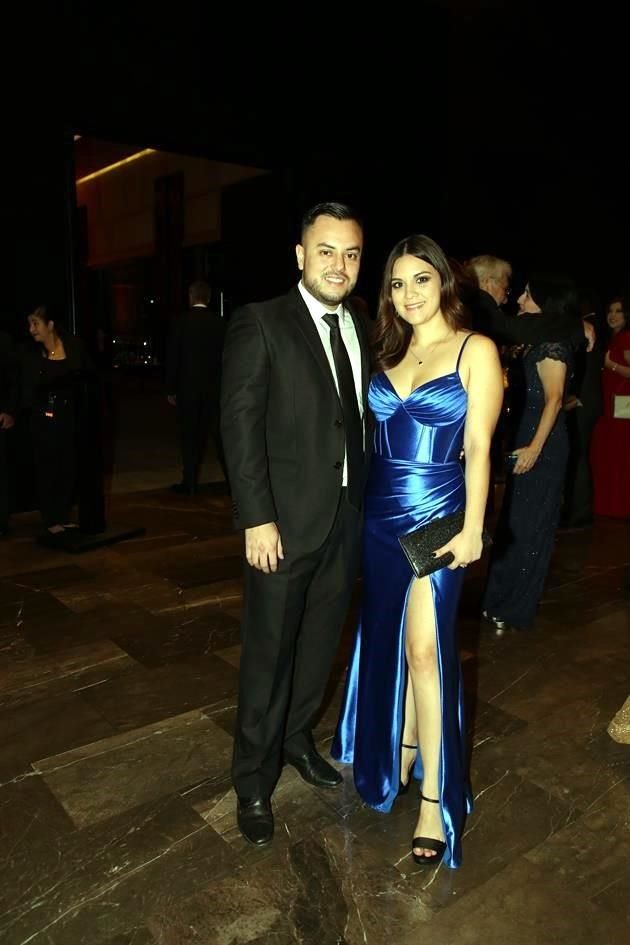 Mauricio Aguirre y Anahid Aguilar