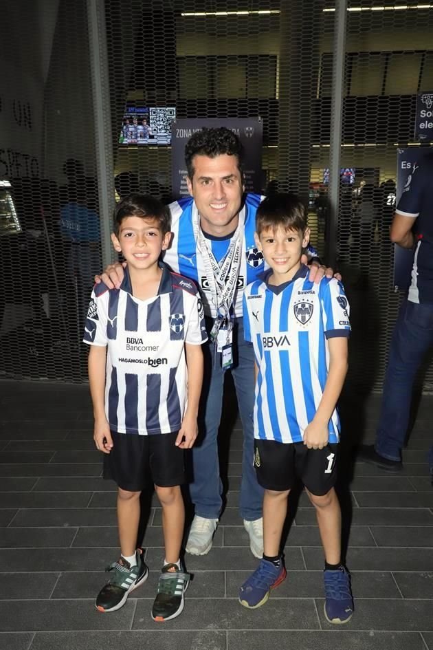 Andrés Lozano, Manuel Sada y Manuel Sada Jr.