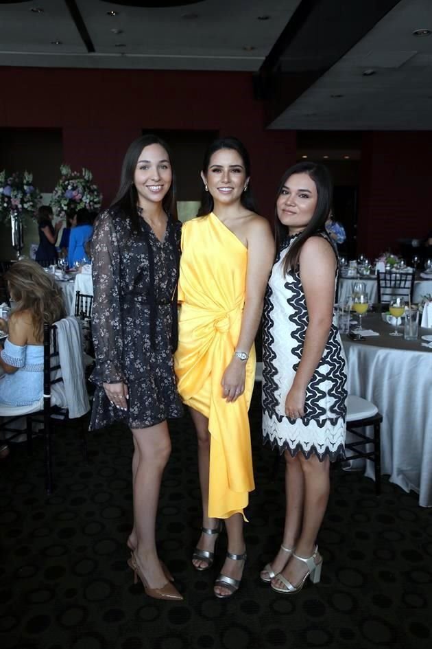 Karla Buenrostro, Valeria Ibarra Perales y Mariana de la Garza