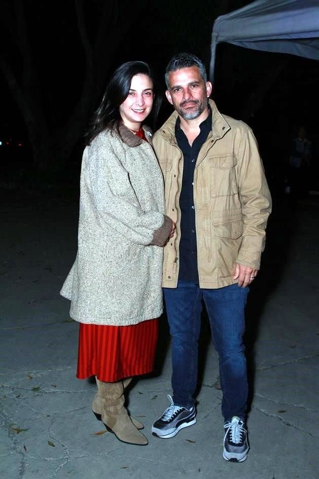 Mariana de Cantú y Arturo Cantú