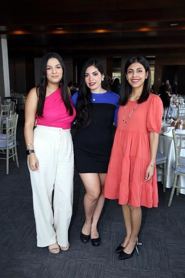 Ivy Herrera, Andrea Villalobos y Gabriela Rivera