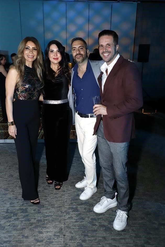 Laura Villegas, Alejandra de León, Leonardo Normandi y Maximiliano Márquez