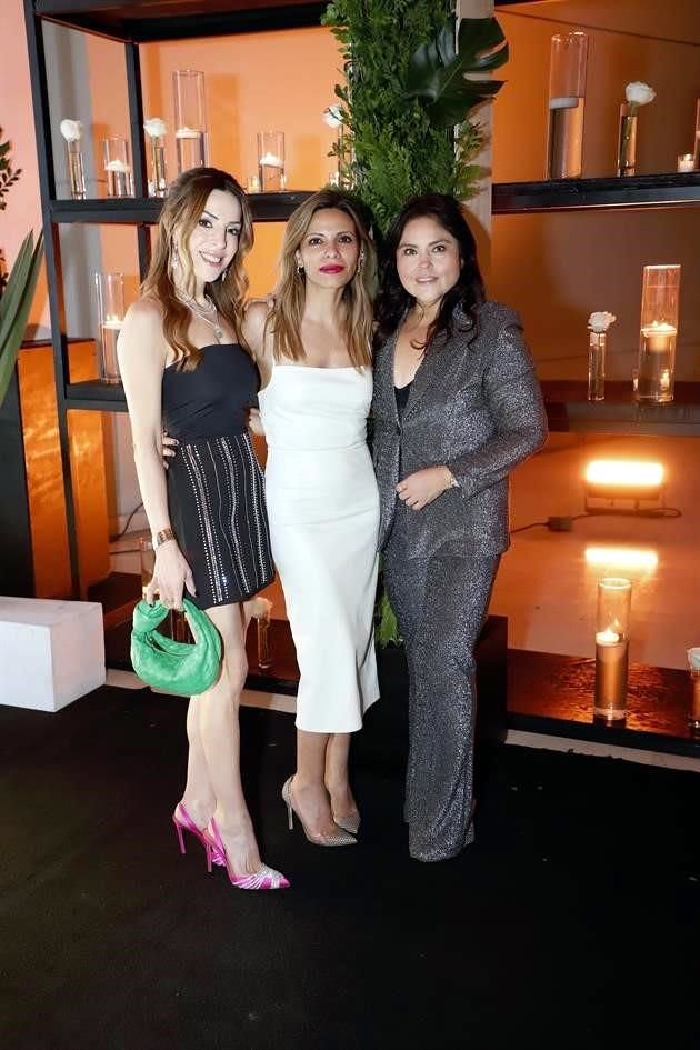 Lily Garza, Caty Ayala y Ana Siller