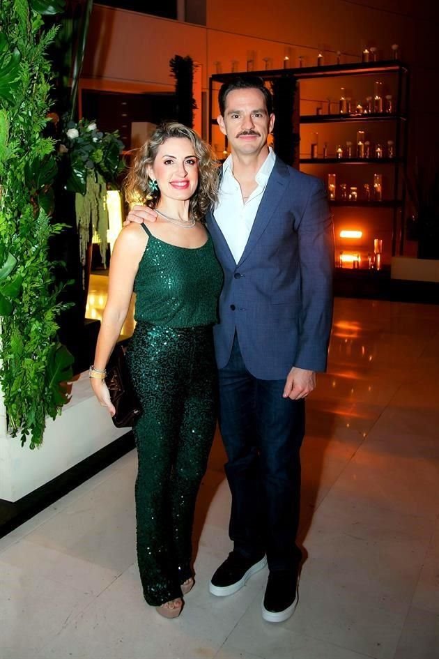 Karla García y Roberto Carrillo