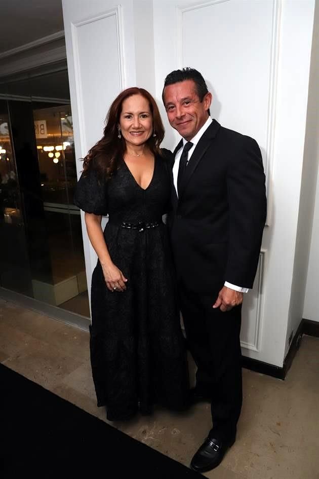 Malena de Alejandro y Arturo Alejandro