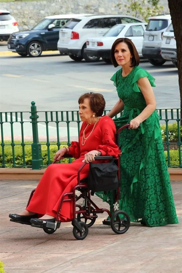 Ela de Fernández y Ela de Elizondo