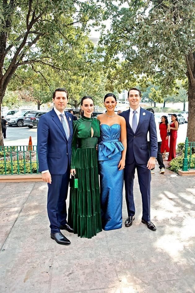 Felipe Rubio, Lorena Reyes, Valeria Issasi y Joaquín Rubio