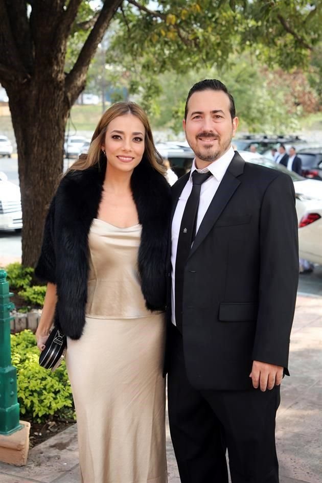 Laura Piña y Ricardo Martínez Zambrano
