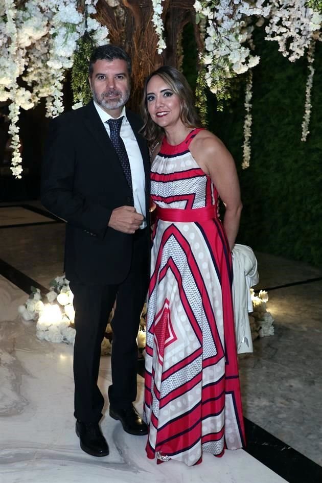 Bernardo Trélles y Alejandra González