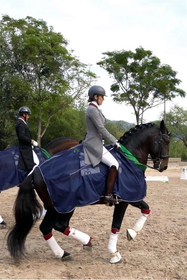 Durante la final del Circuito Mayor y Menor de Adiestramiento Nuevo León 2023