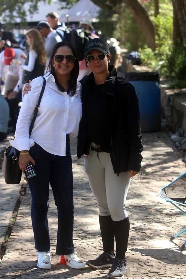 Karla Oyervides y Alejandra Marroquín
