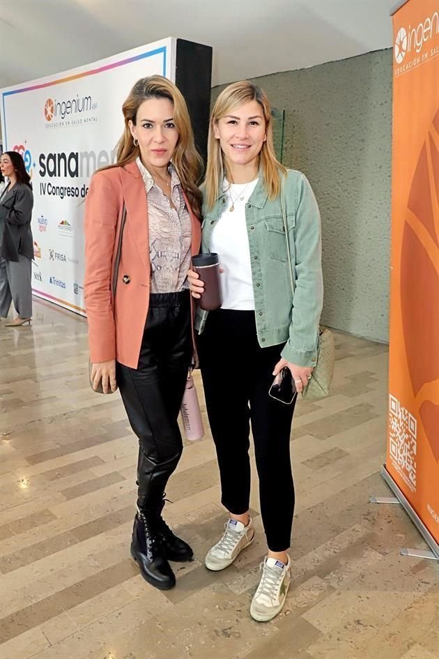 Annie Corona y Lucía Cantú