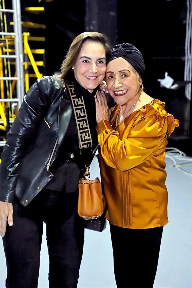 Mayte Canales y Nena Delgado