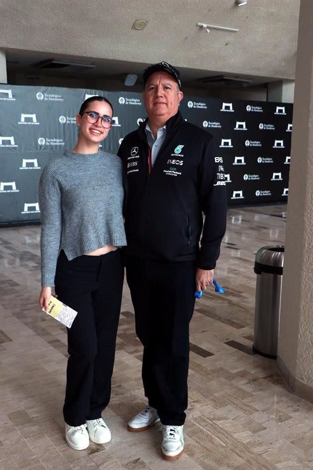 Dariana Berrón y Sergio Berrón