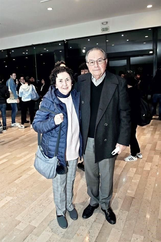 Magdalena Marroquín de Sada y Ricardo Sada