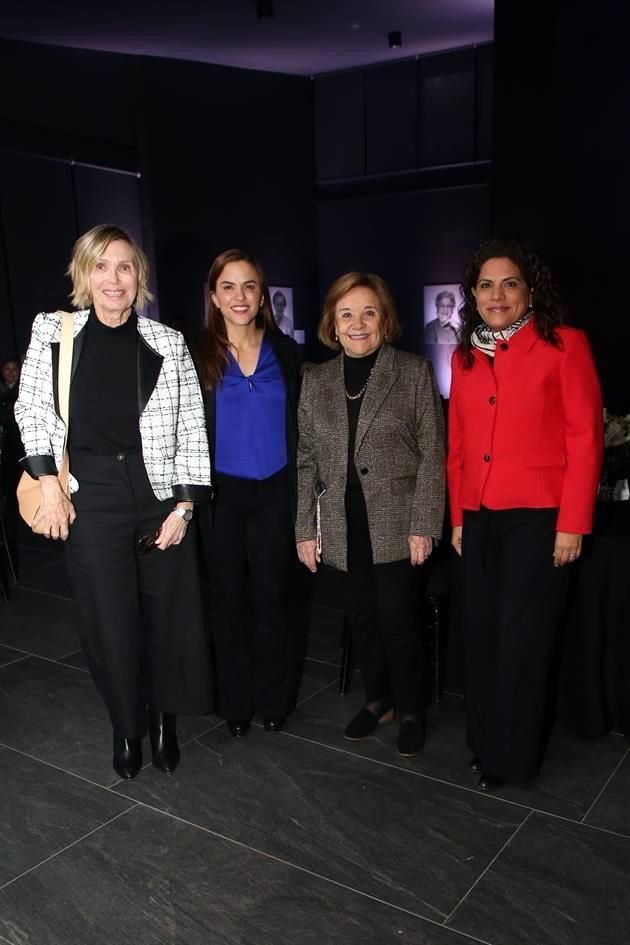 Susana Segovia, Vivianne Clariond, Muñe Yturria y Roble García