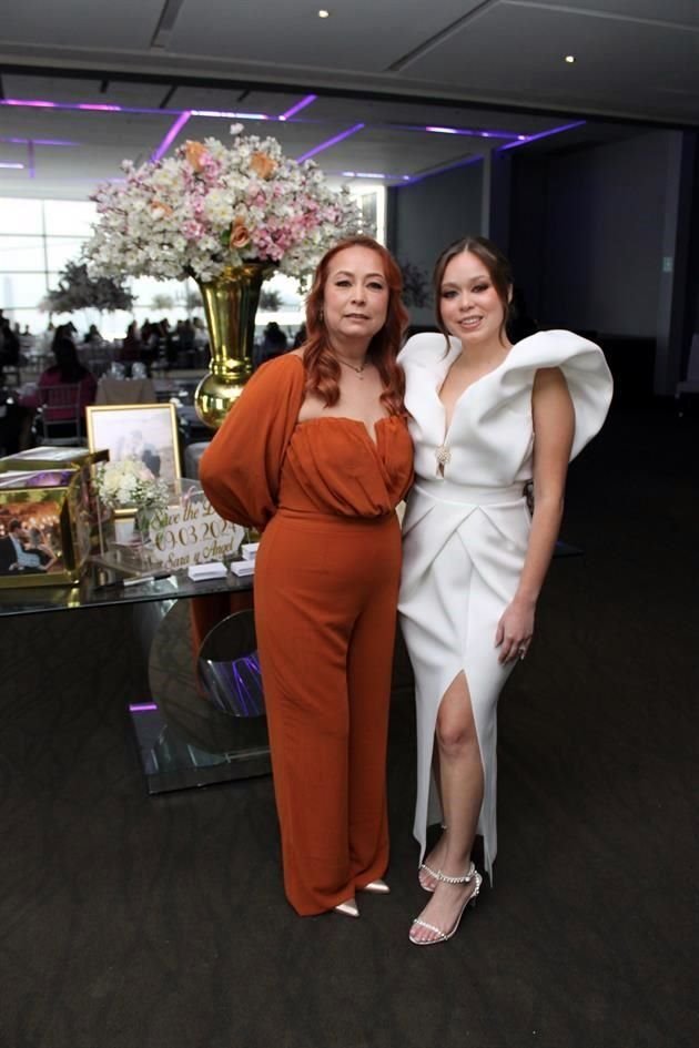 Marisol Cabriales y Sara García