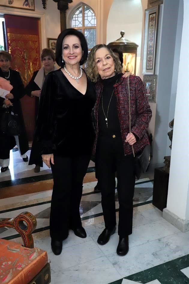 Margarita Gámez de Zambrano y Pilar Herrera