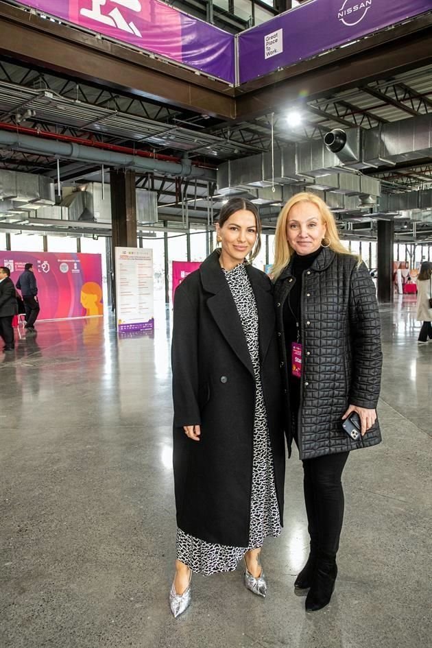 Romina Sacre y Thelma Cora Garza 