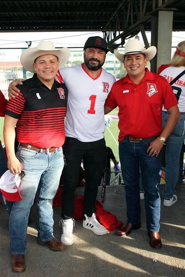 Miguel González, Ricardo Leal y Daniel Lozano