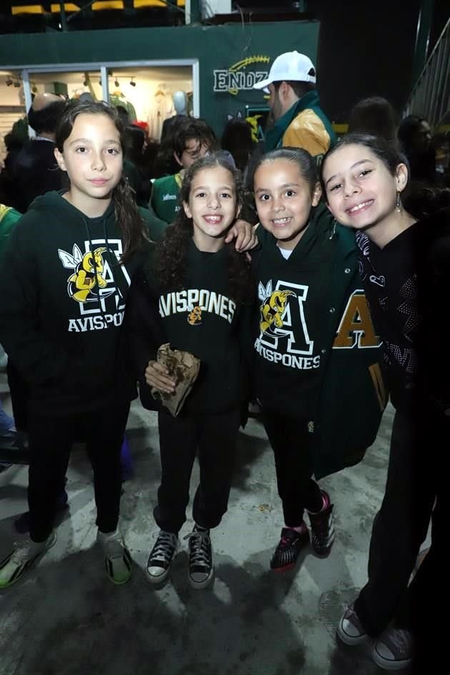 Sofia Martínez, Ana Victoria Tella, Maki González y Baby Lozano