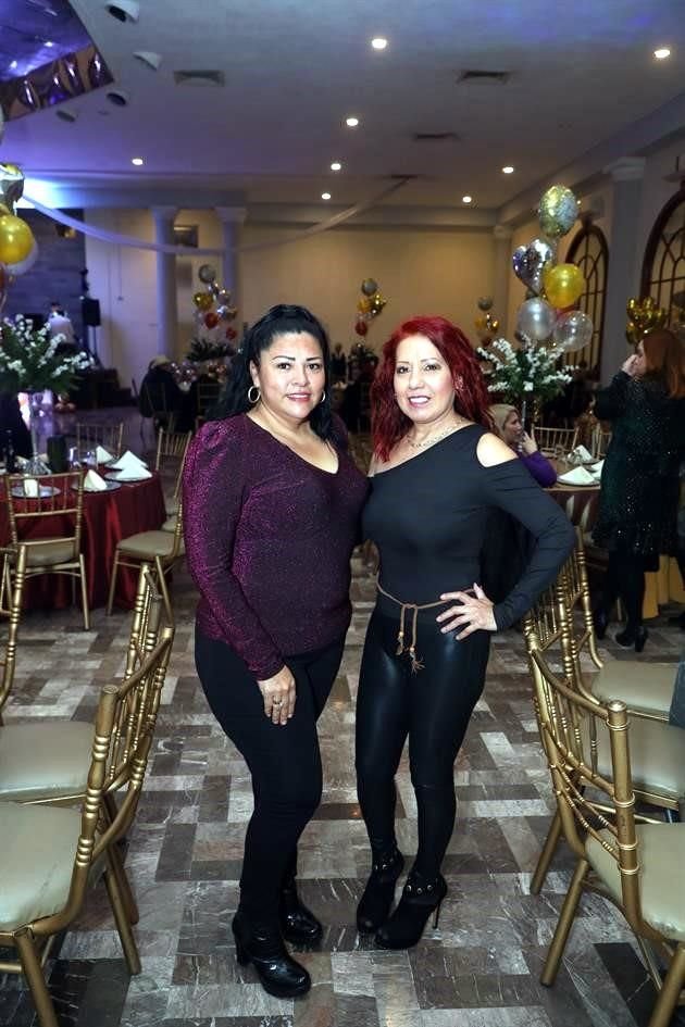 Sandra García y Angélica Castro