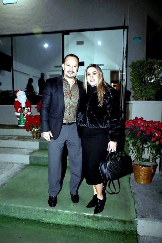 Jaime Guízar y Karla Aldrete