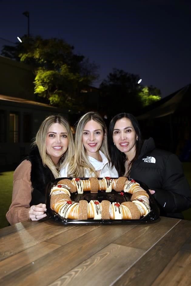 Perly Rivera, Sally Acuña y María Magaña