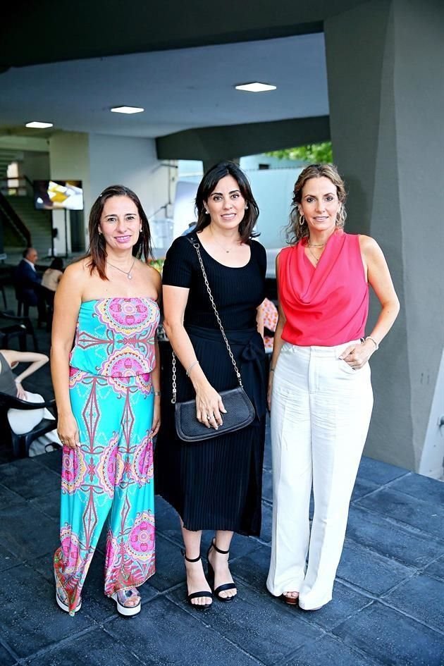 María Fernanda de Guzmán, Magda Hernández de Lozano y Jacqueline Font de Sagaón<br>