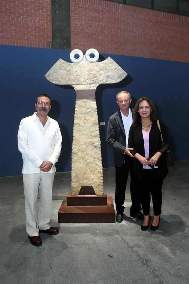 Sergio Galán, Daniel Tamez y Raquel Castaño de Tamez