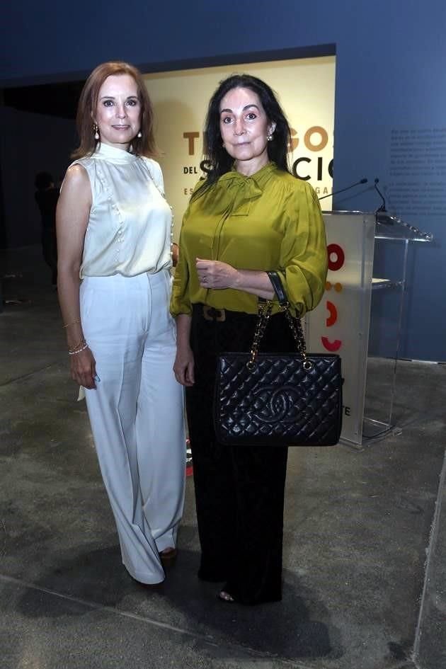 María Teresa Fernández de Galán y Sofía Maricela Villarreal de Barrera