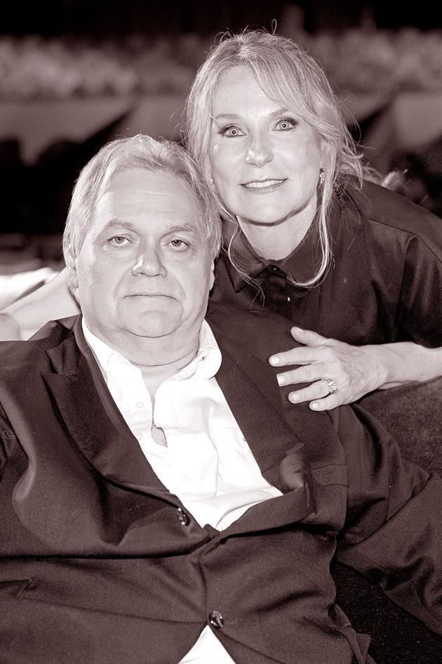 Con su esposa Adriana Ibarra de Bremer