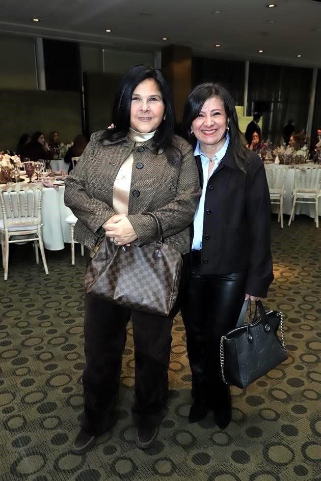 Claudette Yamallel de Ayala y Adriana Prado de López