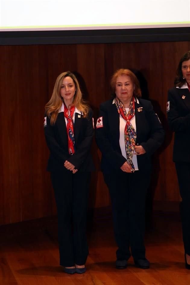 Lorena Bremer de Saide e Hildeliza Meléndez de Herrera