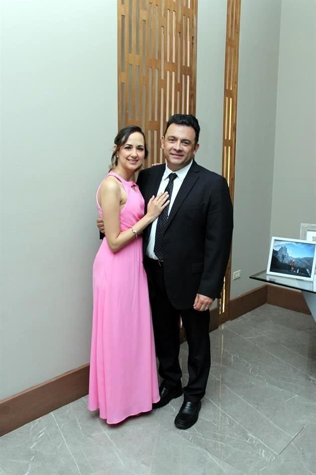 Erika Lopezdelara y Sergio Lopezdelara