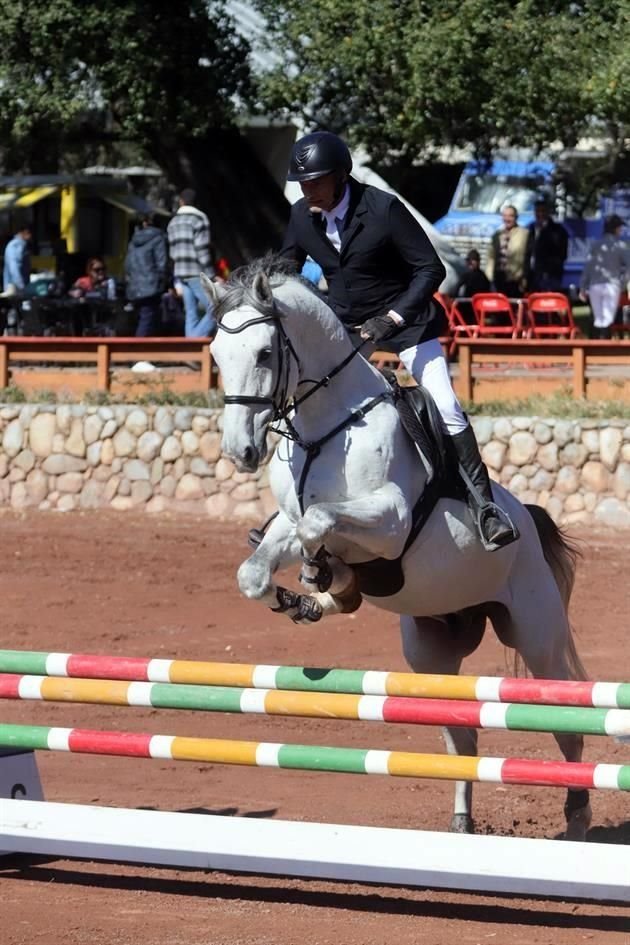 Andreas Minner, montando a Catino LS